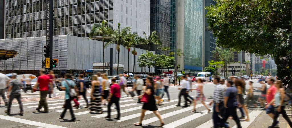 IBGE divulga dados da população brasileira