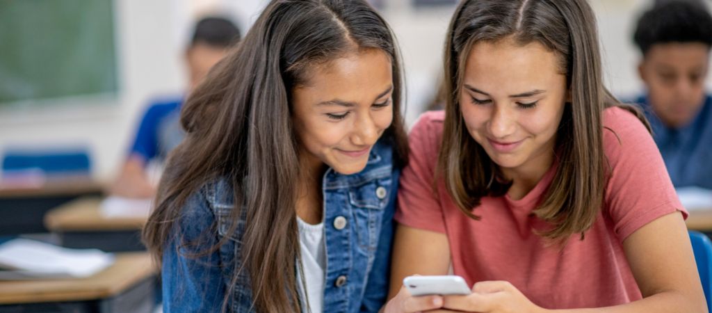 proibido celular nas escolas