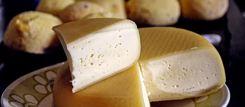 Queijo minas artesanal