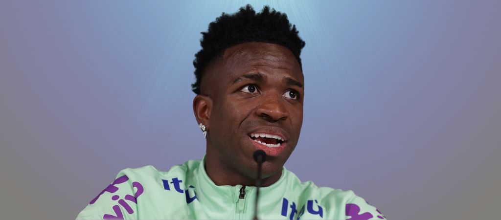 Vini Junior é eleito o melhor do mundo pela Fifa