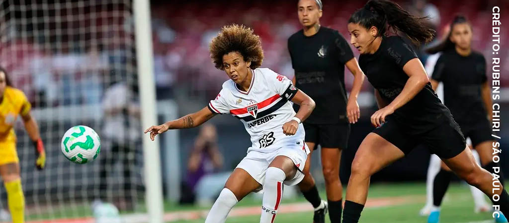 São Paulo ganha do Corinthians e conquista Supercopa Feminina