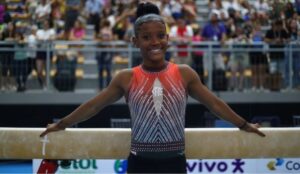 Julia Coutinho do Flamengo é o destaque do Mundial de Ginástica Artística em 2025